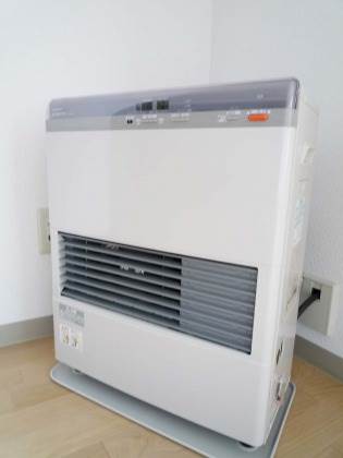 その他設備　灯油ストーブ