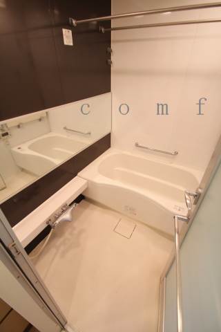 バス・シャワールーム　浴室乾燥・追い焚き付きバス