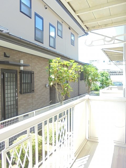バルコニー　写真は101号室です。（参考）