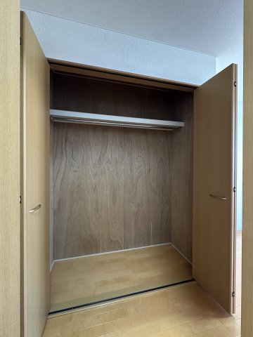 収納　06189-205