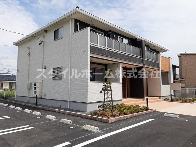 建物外観　外観は落ち着いています