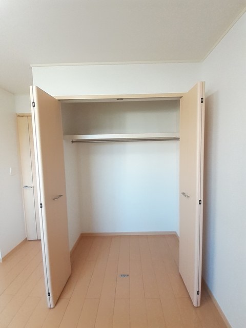 収納　図面と現状に相違がある場合には現状を優先