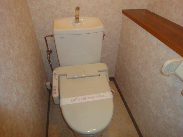トイレ　シャワー付トイレ