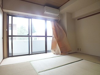居室・リビング　別部屋の参考写真です