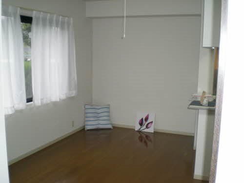 居室・リビング　※別部屋参考写真