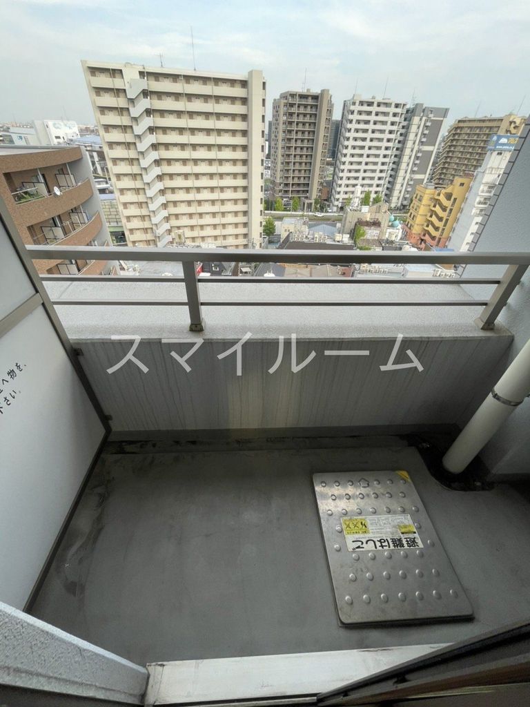 バルコニー　同一間取り別部屋参考写真となります。