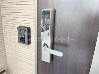 エントランス　同会社施工参照写真