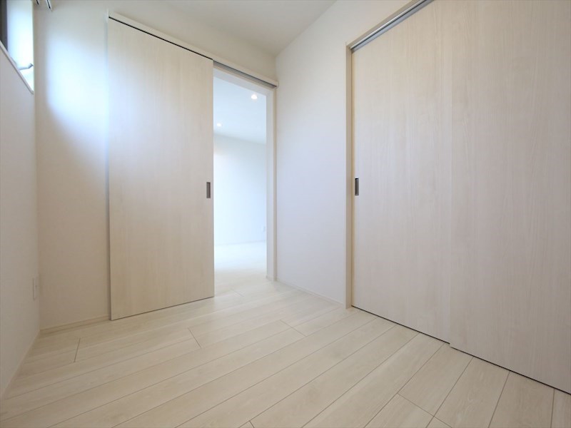 その他部屋・スペース　洋室3.7帖　クローゼット付（収納充実してます）