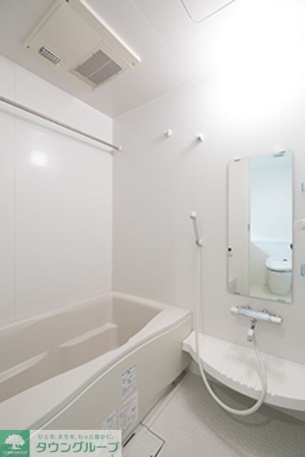 バス・シャワールーム　※写真は同タイプ住戸です。
