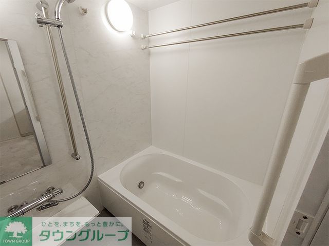 バス・シャワールーム　※写真は同タイプ住戸です。