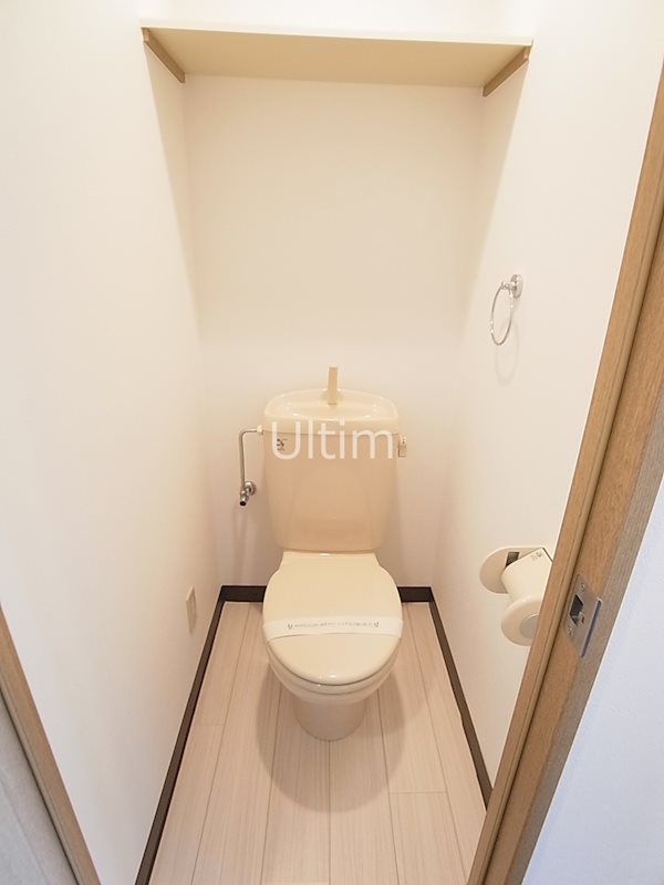 トイレ　※同タイプの他のお部屋です