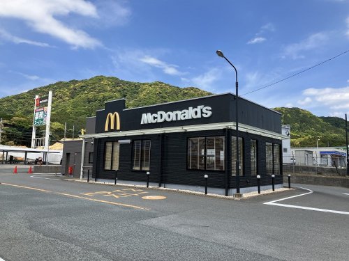 飲食店　マクドナルド宗像ミスターマックス店（飲食店）まで1112m