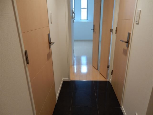 玄関　玄関※別部屋参考写真