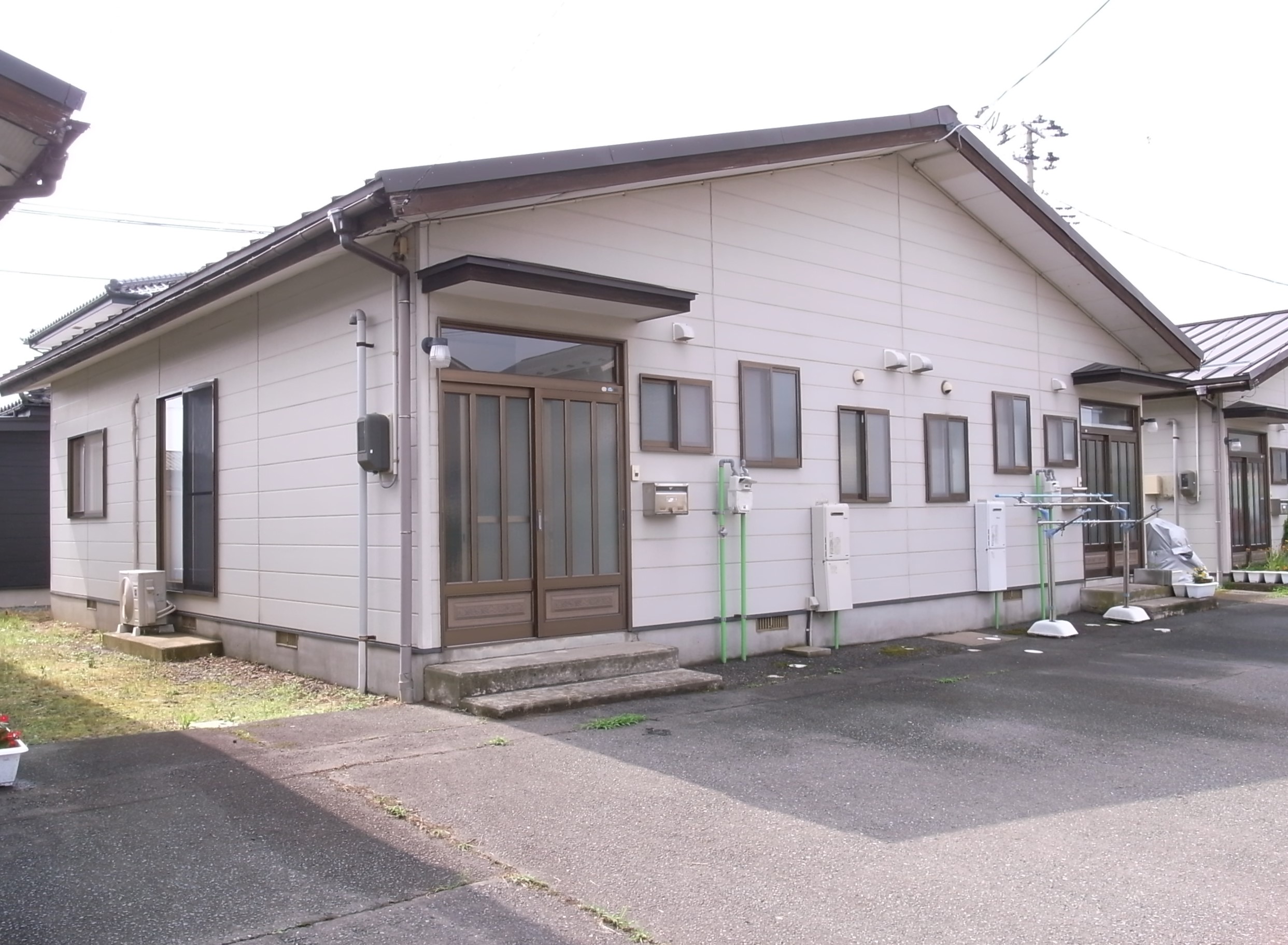 建物外観　閑静な住宅街にございます☆