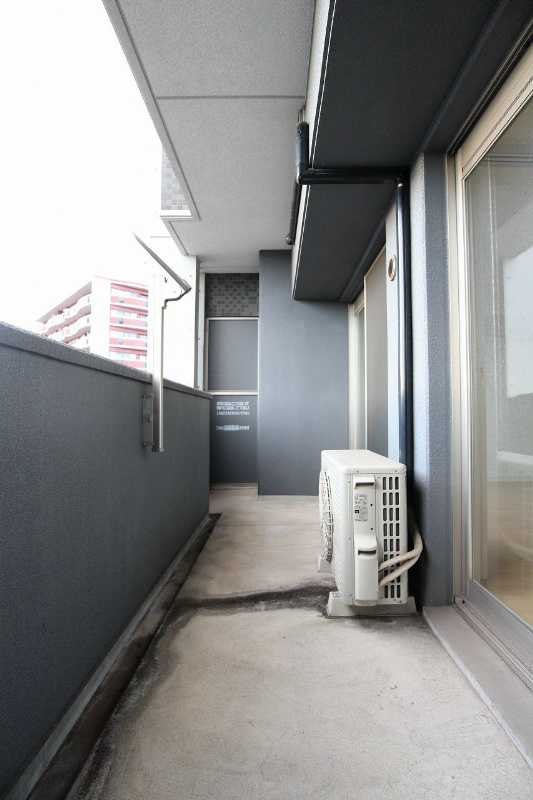バルコニー　日当たり、風通し共に良好です。