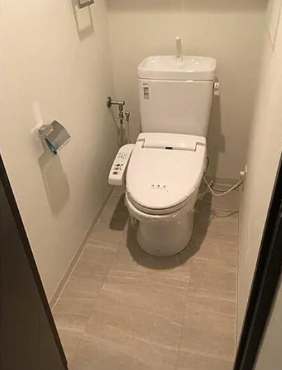 トイレ　※別部屋の参考写真です。