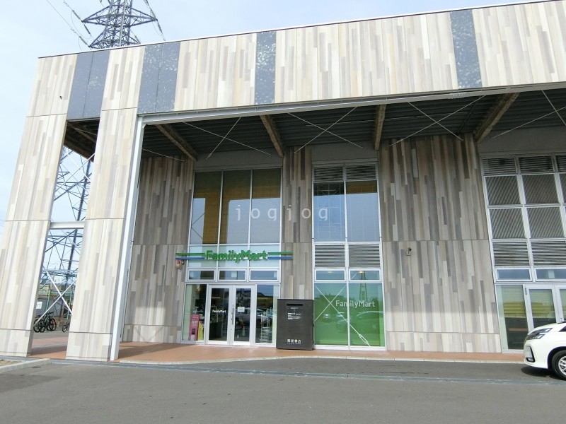 コンビニ　ファミリーマート函館蔦屋書店（コンビニ）まで435m