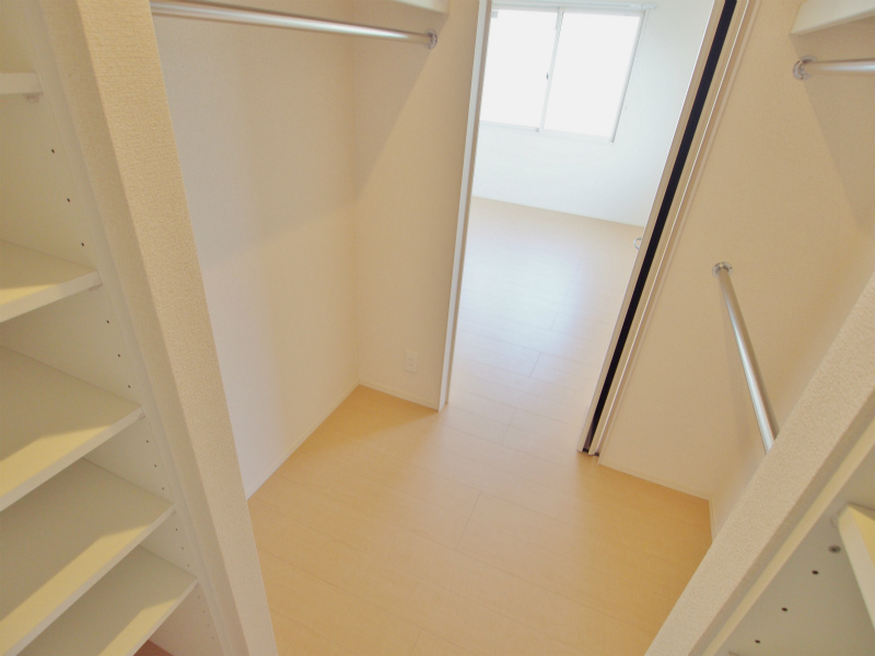収納　※同じ間取りの別部屋のお写真です※