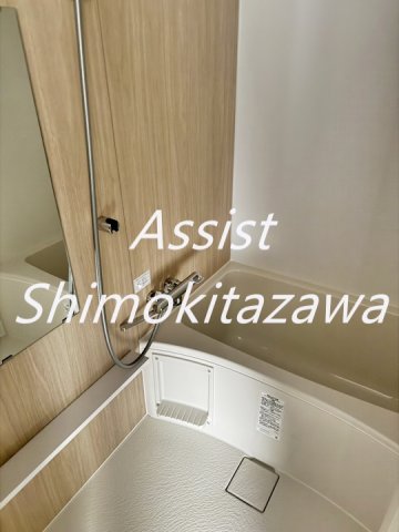 バス・シャワールーム　※同物件の参考写真です