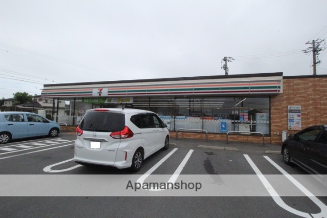 コンビニ　セブンイレブン（コンビニ）まで178m