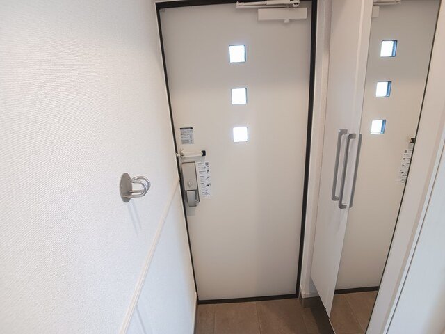玄関　シンプルで使いやすい玄関です