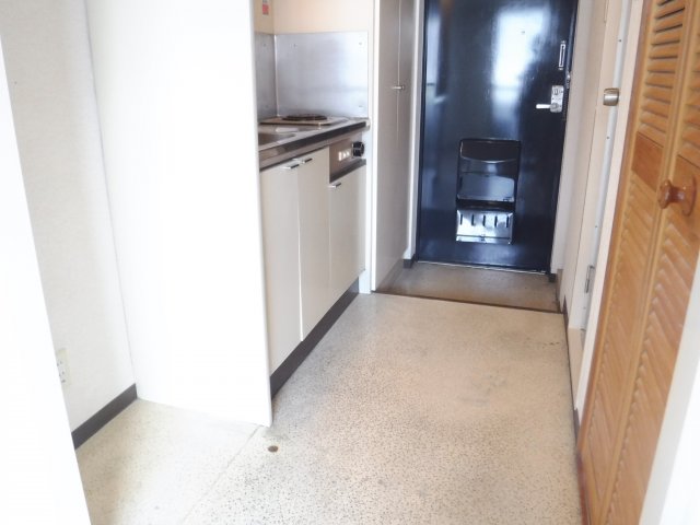 玄関　他のお部屋の参考写真です。