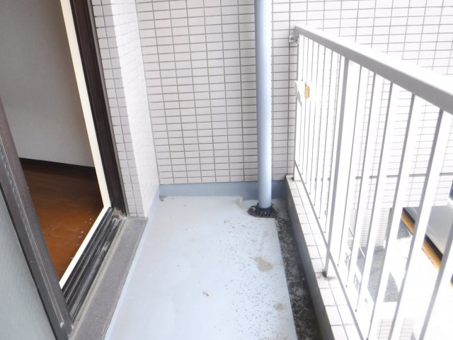 バルコニー　他のお部屋の参考写真です。