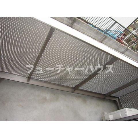 バルコニー　お洗濯にも便利なバルコニー付き