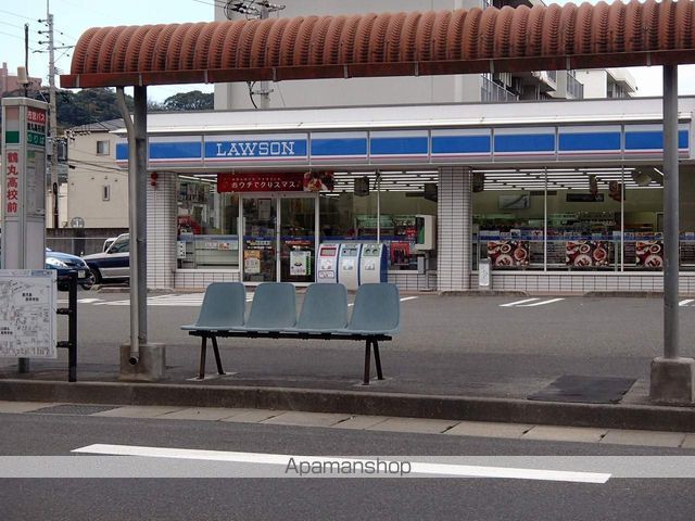 コンビニ　ローソン薬師１丁目店（コンビニ）まで214m