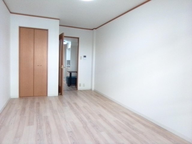 居室・リビング　明るい内装仕様