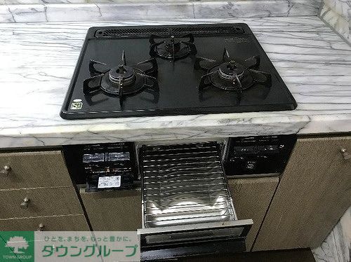 キッチン　コンロ、グリル