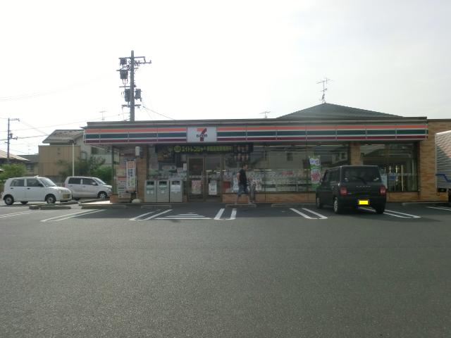 コンビニ　セブンイレブン　伊勢丘5丁目店（コンビニ）まで1215m
