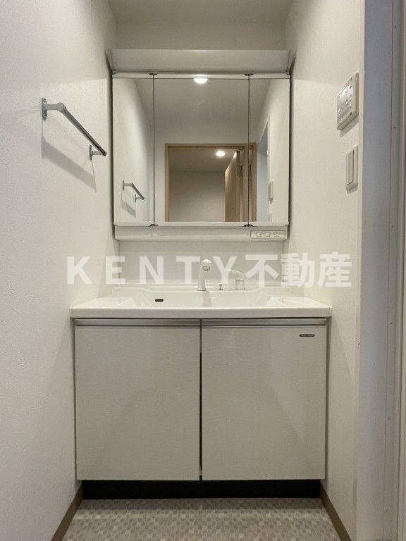 洗面設備　洗面所です