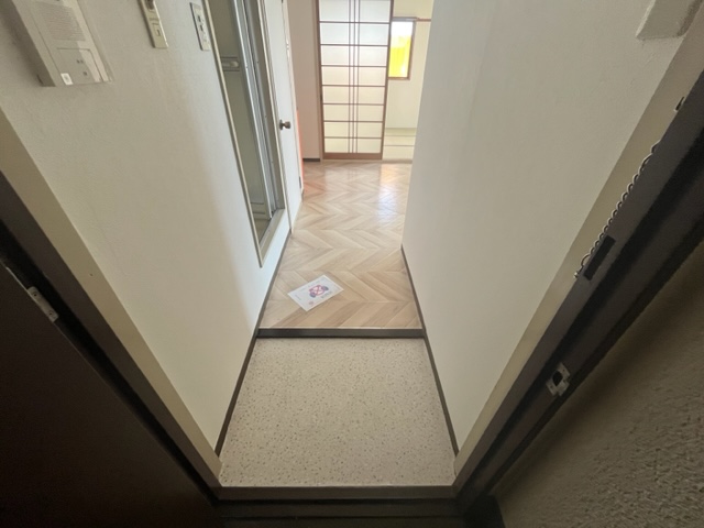 玄関　※同施工会社のイメージ写真※