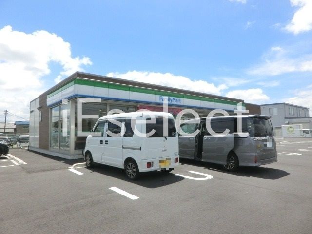 コンビニ　ファミリーマート市原古市場店（コンビニ）まで140m