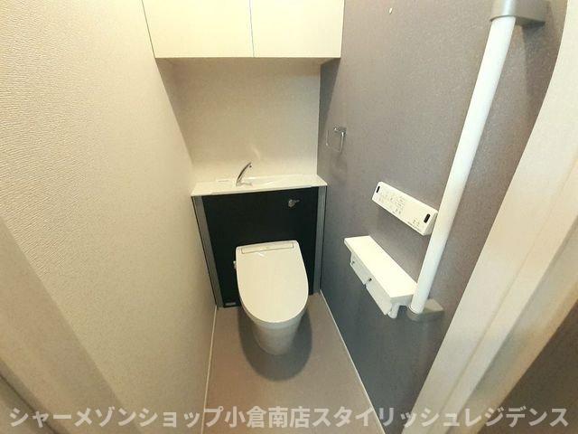 トイレ　シンプルで使いやすいトイレです