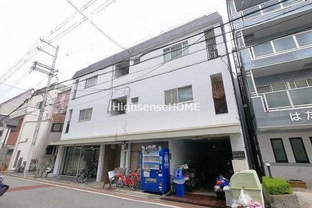 建物外観　外はこのようになっています