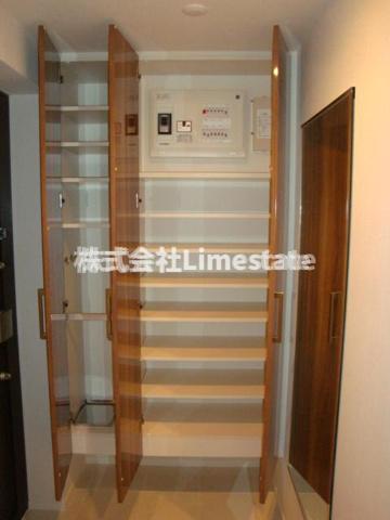 玄関　別部屋参考写真