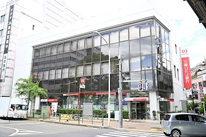 銀行　三菱UFJ銀行阿佐ヶ谷支店（銀行）まで370m