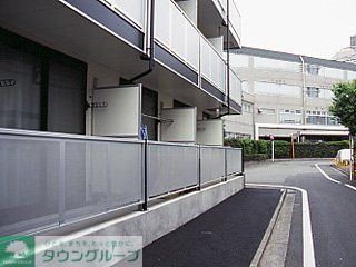 バルコニー　フラワーボックス
