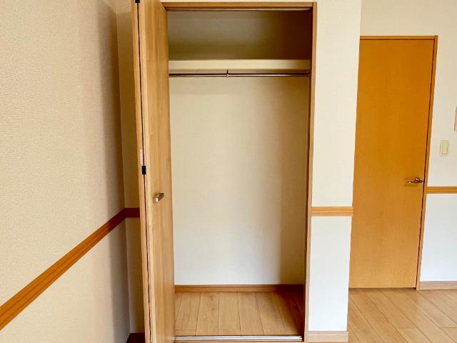 収納　クローゼット