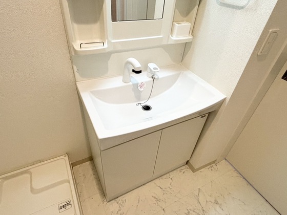 洗面設備　シャンプードレッサー