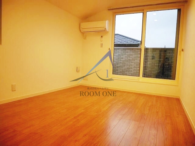 居室・リビング　洋室のお部屋です。