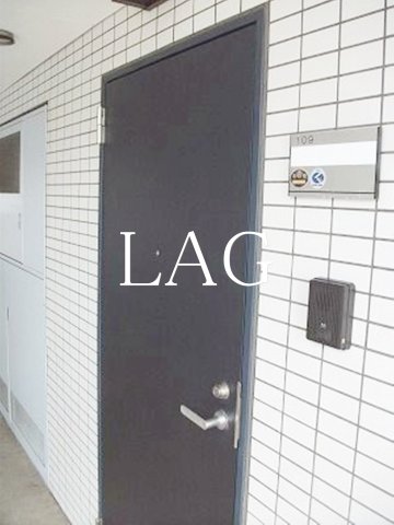 玄関　玄関です。