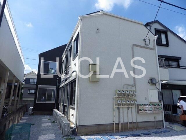 建物外観　『想いの先を照らし出す。』信頼が必要だから、ルクラスへ。