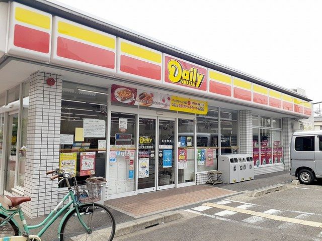 コンビニ　デイリーヤマザキJR魚住駅前店（コンビニ）まで208m
