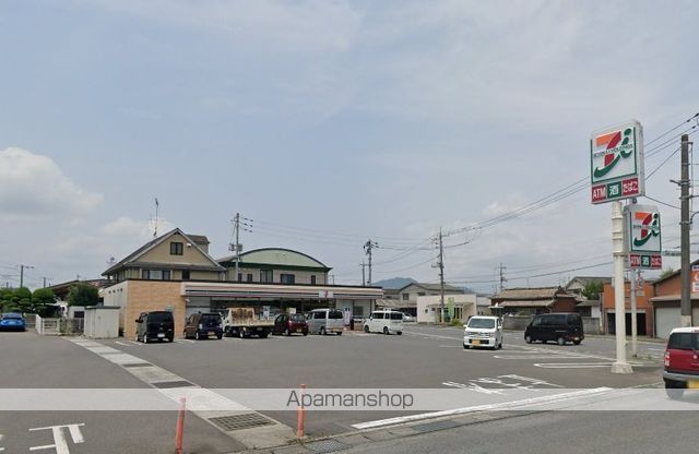 コンビニ　セブンイレブン（コンビニ）まで508m