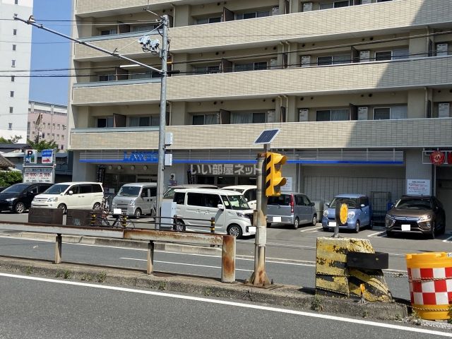 コンビニ　ローソン 城東蒲生二丁目店（コンビニ）まで669m