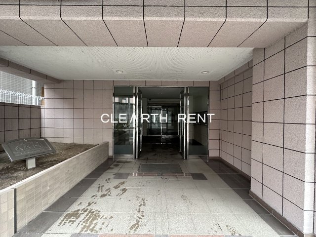 エントランス　明るいエントランス