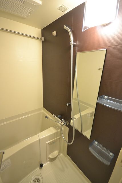 バス・シャワールーム　弊社は都内全域の物件をご紹介可能です！